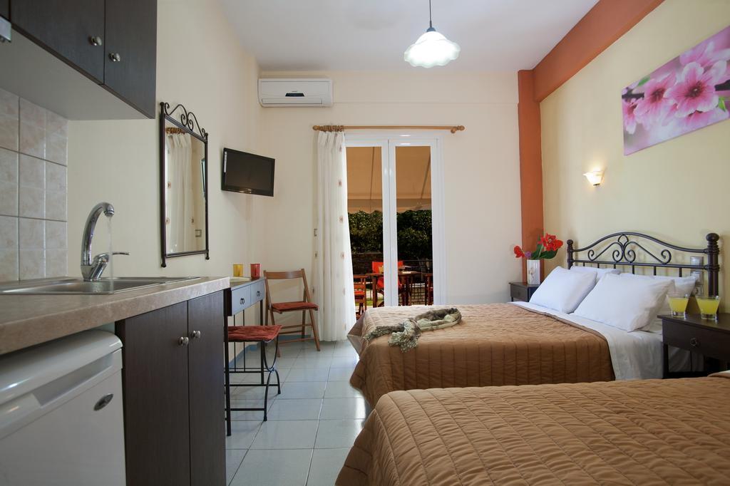 Natasa Studios Mikros Gialos Dış mekan fotoğraf