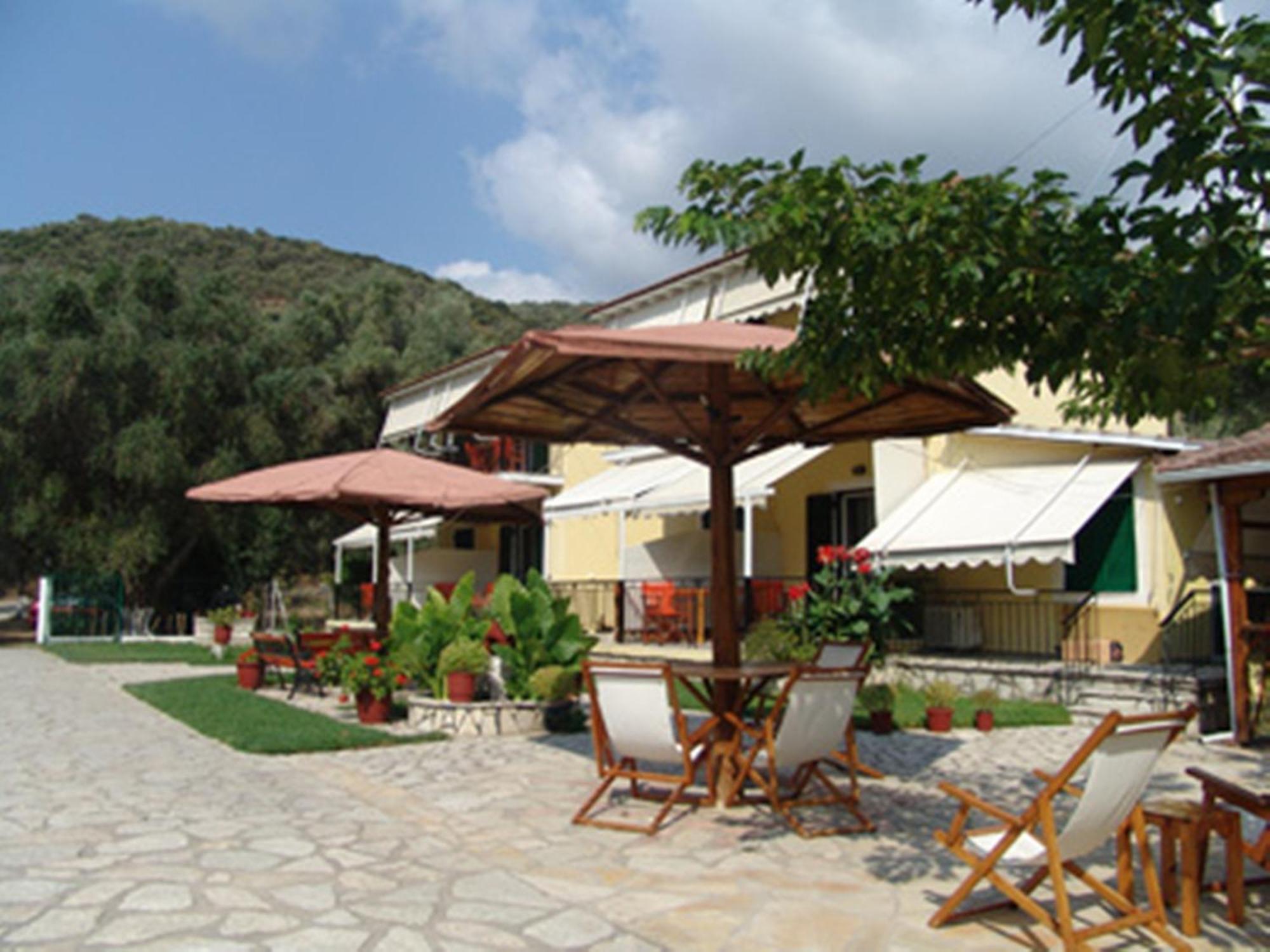 Natasa Studios Mikros Gialos Dış mekan fotoğraf
